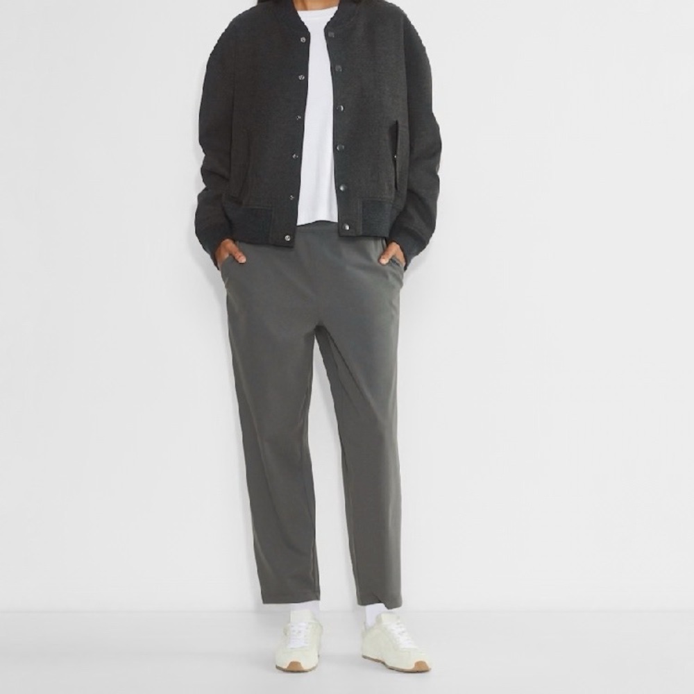 Babaton The Group Weekender Pant Size S Gray Joggers Pockets Pull On High Rise - Picture 10 of 10